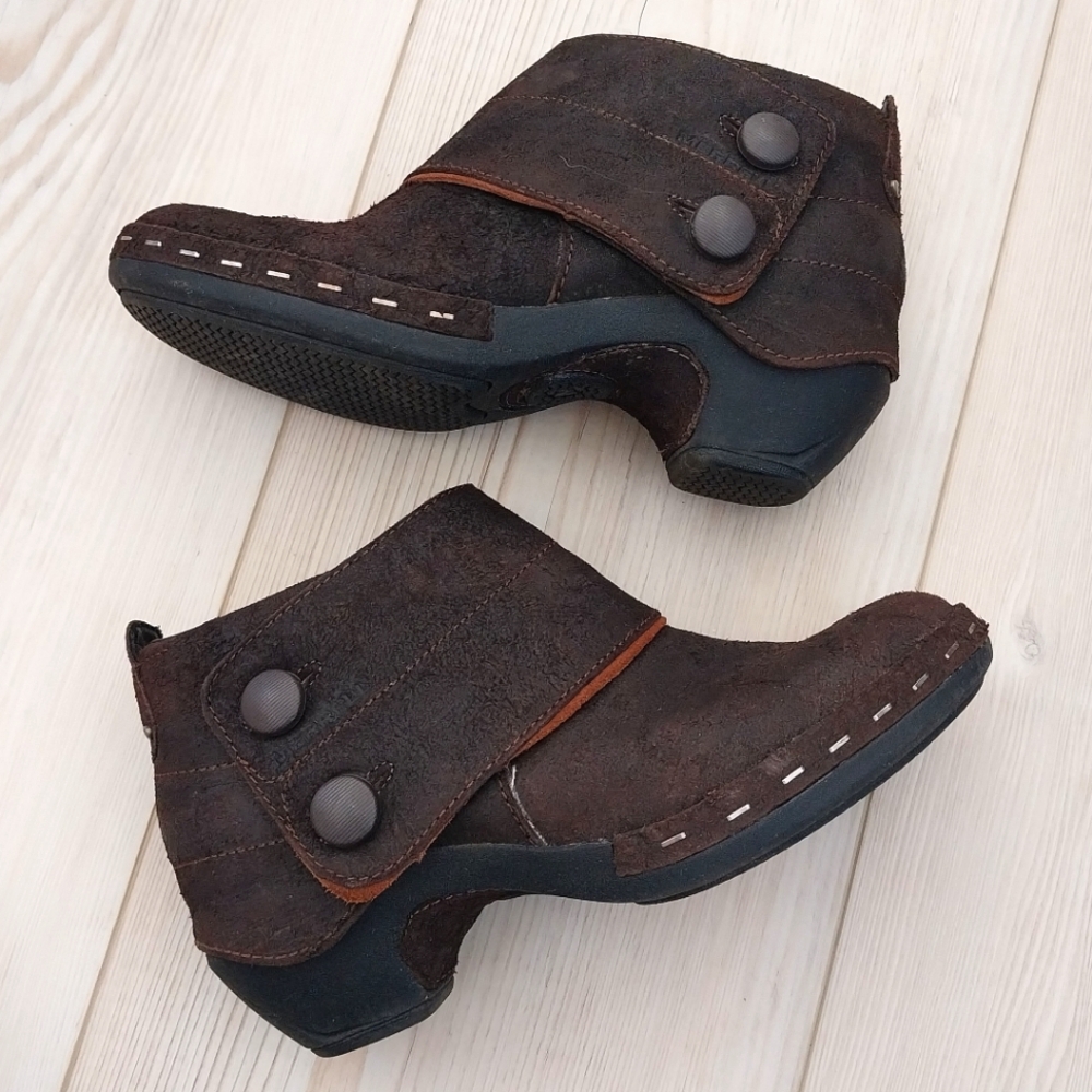 Merrell Luxe Button Ankle Boots - Picture 3 of 7